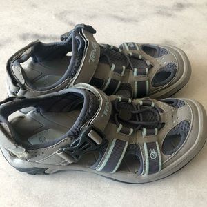 Grey Teva Women’s Sandals